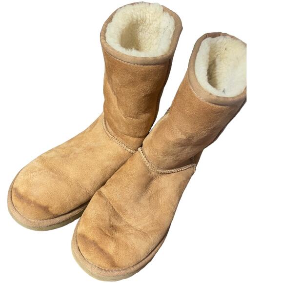UGG women's classic short II sheepskin leather with lamb fur lining - women's 8 - Picture 5 of 8